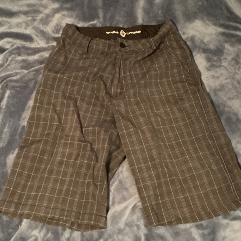 Swiss Cross Boy’s Gray Plaid Shorts size 30